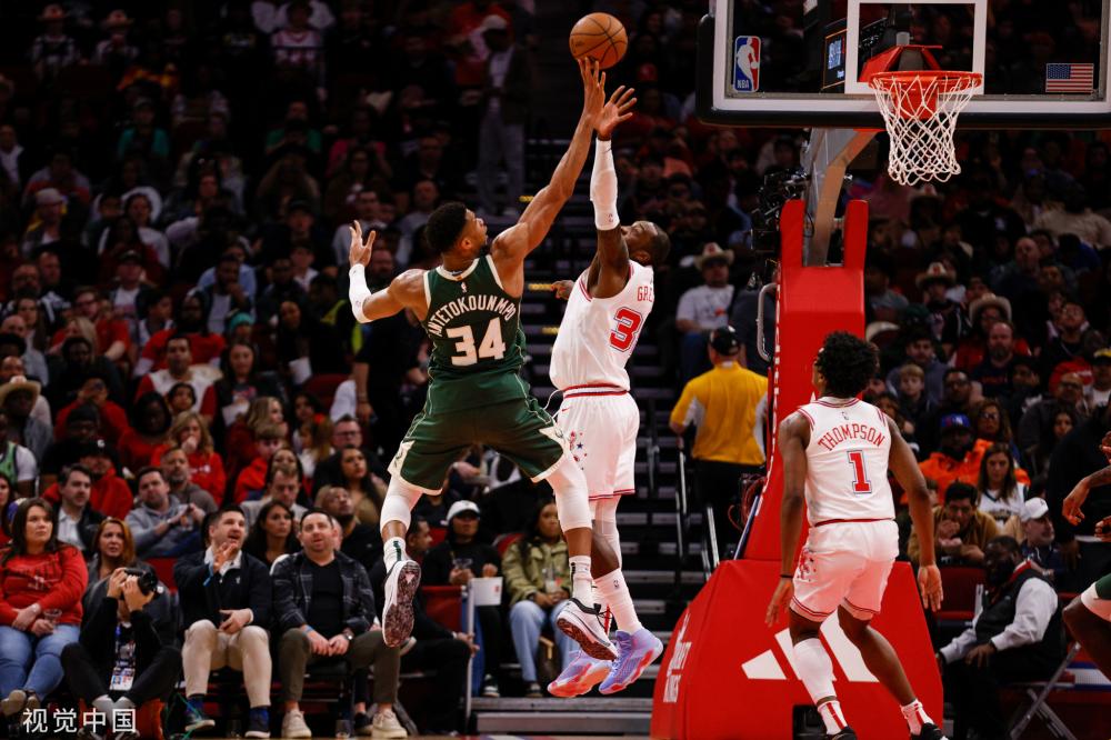 意足协新赛季转会期：世俱杯窗口为期天；夏窗月日关闭.