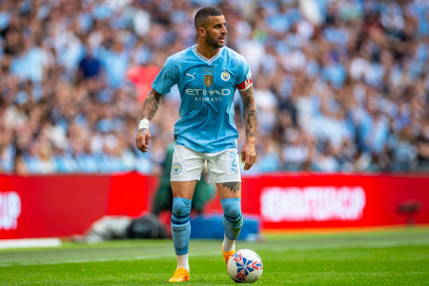 显得有些疲 显得有些疲