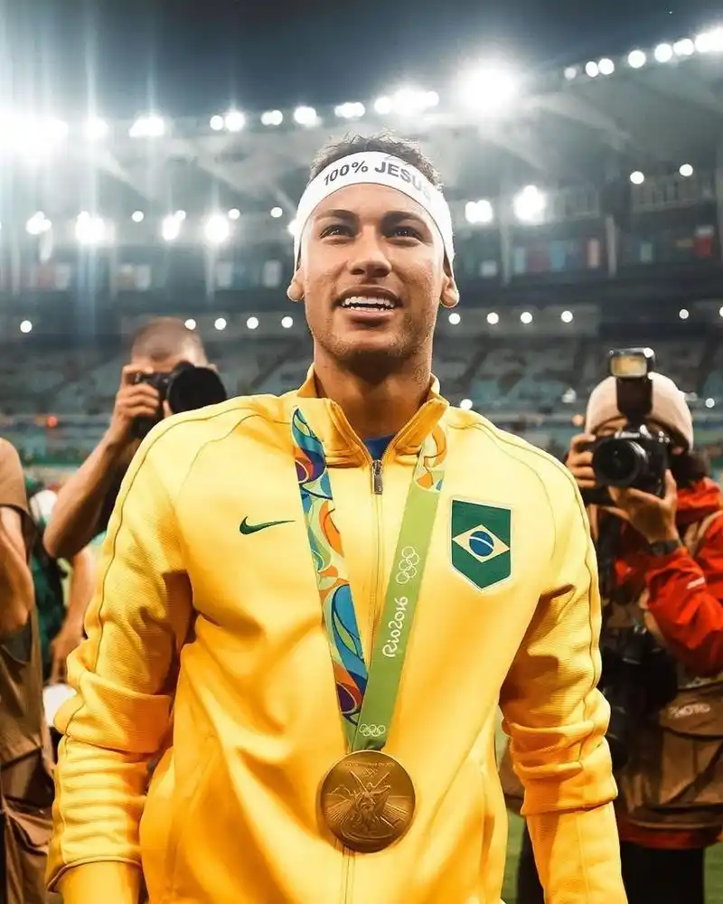 赛场上让对 赛场上让对