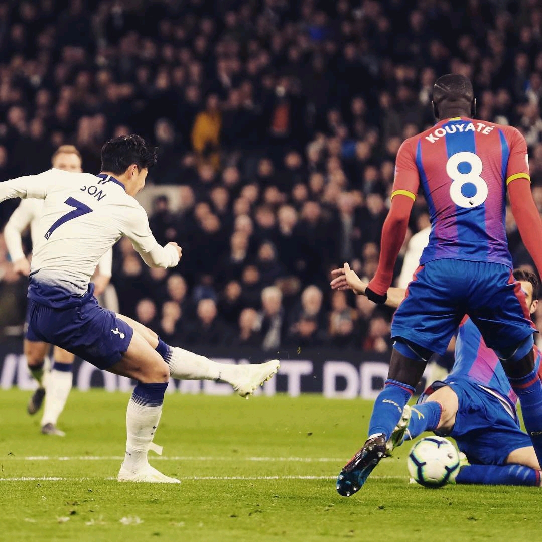 迪马：基耶萨将再等巴萨一天，若无法得到保证将考虑加盟利物浦